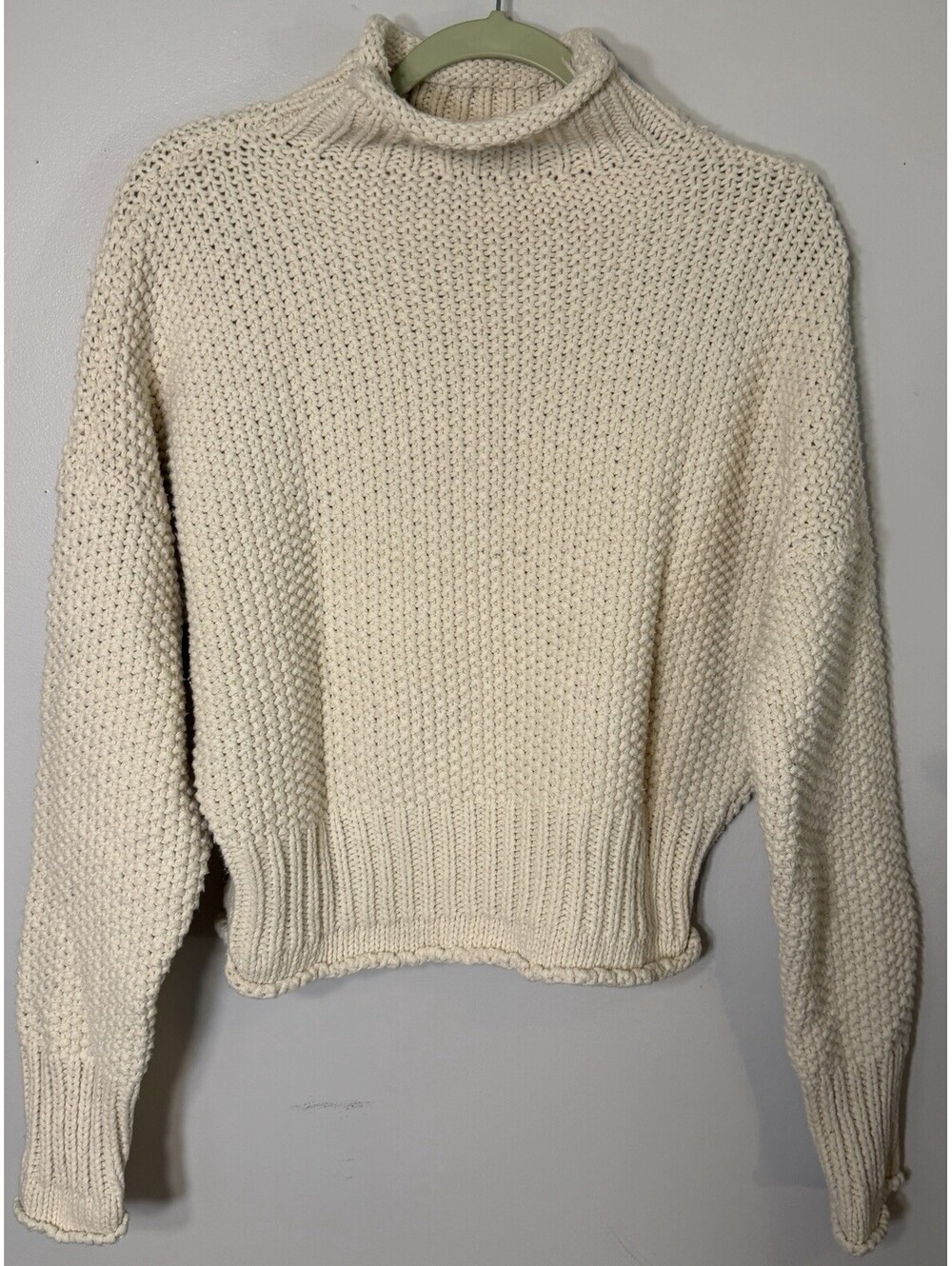 She + Sky Cream Knit Cropped Sweater Large Drop Shoulder Chunky Mock Neck EUC